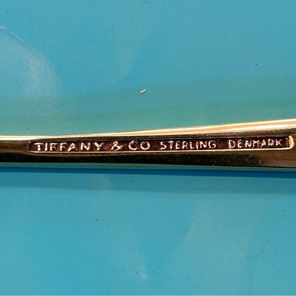 Vintage Tiffany & Co Denmark Sterling & Blue Enameled Demitasse Spoons w/case - Picture 4 of 16